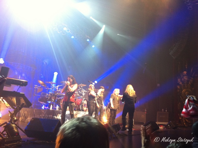 Nightwish прощаються з фанатами