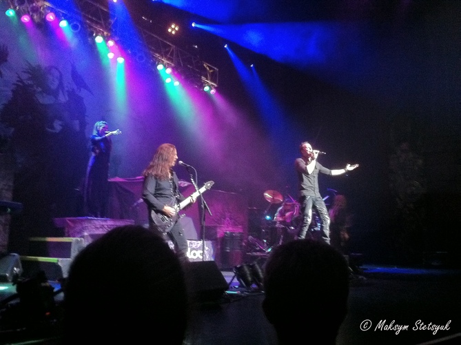 Kamelot на розігріві