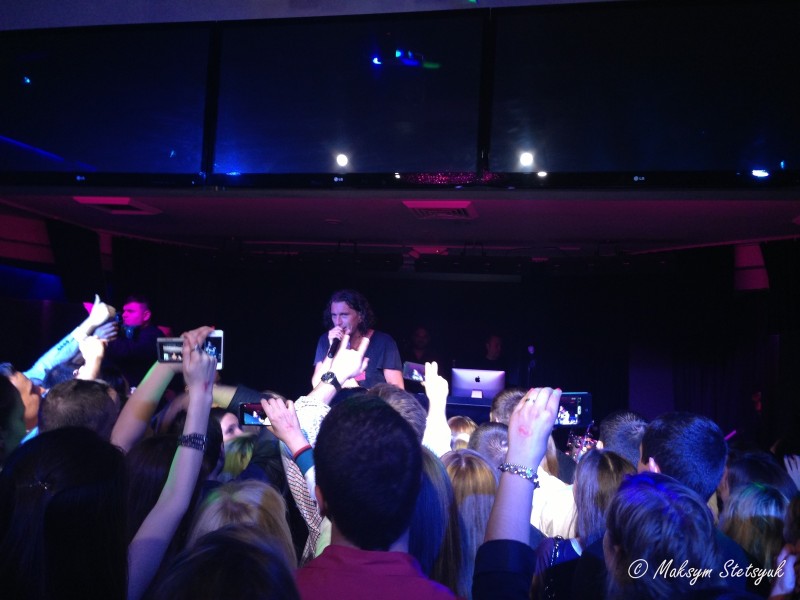 Останні пісні Кузьма співав на біс Останні пісні Кузьма співав на біс